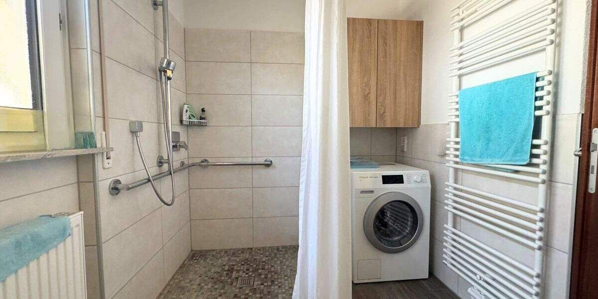 Einfamilienhaus Küssaberg Dangstetten - 9 Zimmer, 270 m&sup2;, 595.000&euro; | Angebot:25696635