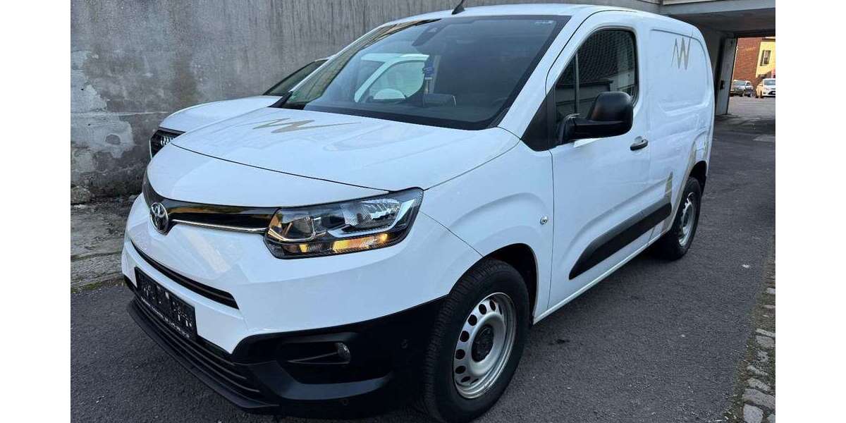 Toyota Proace 48.400 km 13.800 &euro; Saarbrücken 66115