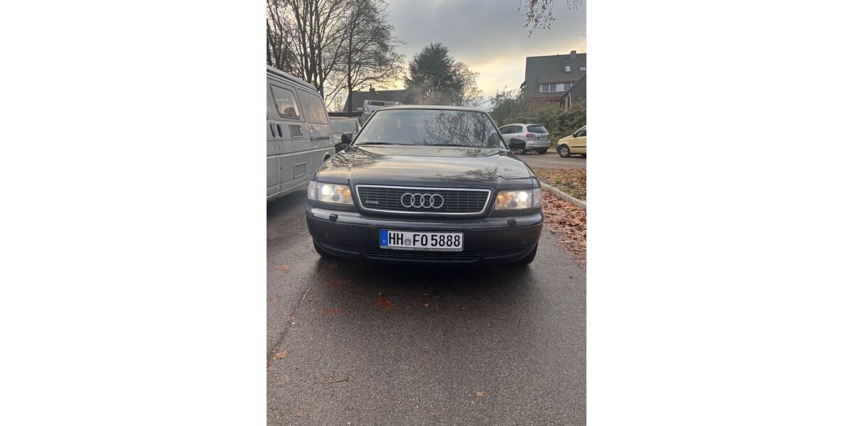 Audi A8 176.000 km 9.250 &euro; Hamburg 22547