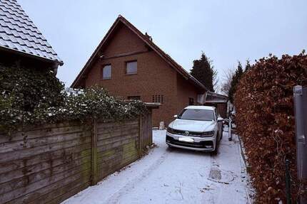 Sie sind handwerklich geschickt? Dann haben wir hier Ihr nächstes Projekt! Wohnhaus auf einem Hintergrundstück in Oldenburg - Ofenerdiek! 5 zimmer