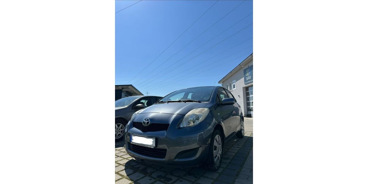 Toyota Yaris 75.600 km 5.000 &euro; Reute 79276