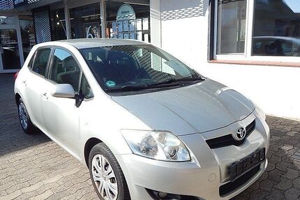 Toyota Auris 118.000 km 5.390 &euro; Stemwede 32351