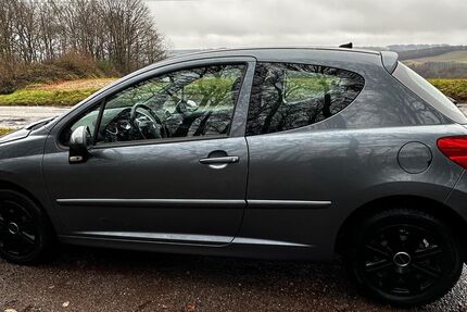 Peugeot 207 208.720 km 2.200 &euro; Marpingen 66646