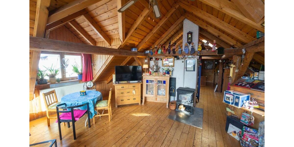 Einfamilienhaus Ebnath - 7 Zimmer, 260 m&sup2;, 390.000&euro; | Angebot:26764263