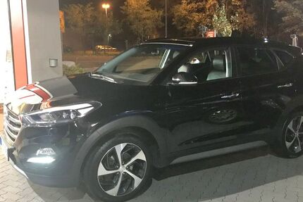 Hyundai TUCSON 108.000 km 16.850 &euro; Burgdorf 31303