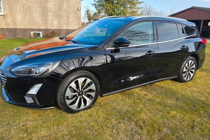 Ford Focus 149.000 km 10.990 &euro; Hespe 31693