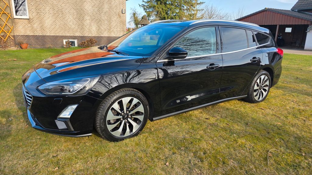 Ford Focus 149.000 km 10.990 &euro; Hespe 31693