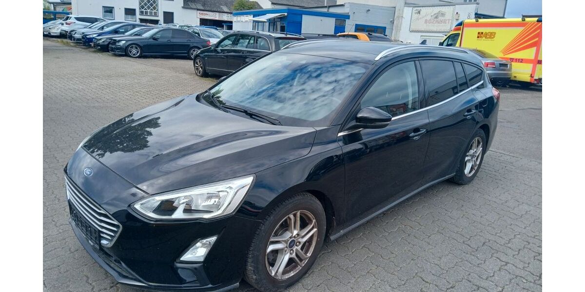 Ford Focus 170.000 km 8.490 &euro; Karlsruhe 76185