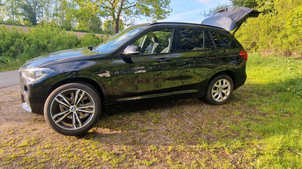 BMW X1 140.000 km 17.000 &euro; Hamberge 23619