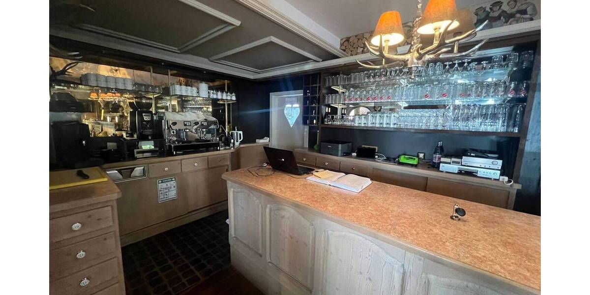 Gewerbeobjekt Martinstein - 1 Zimmer, 500 m&sup2;, 425.000&euro; | Angebot:26360009