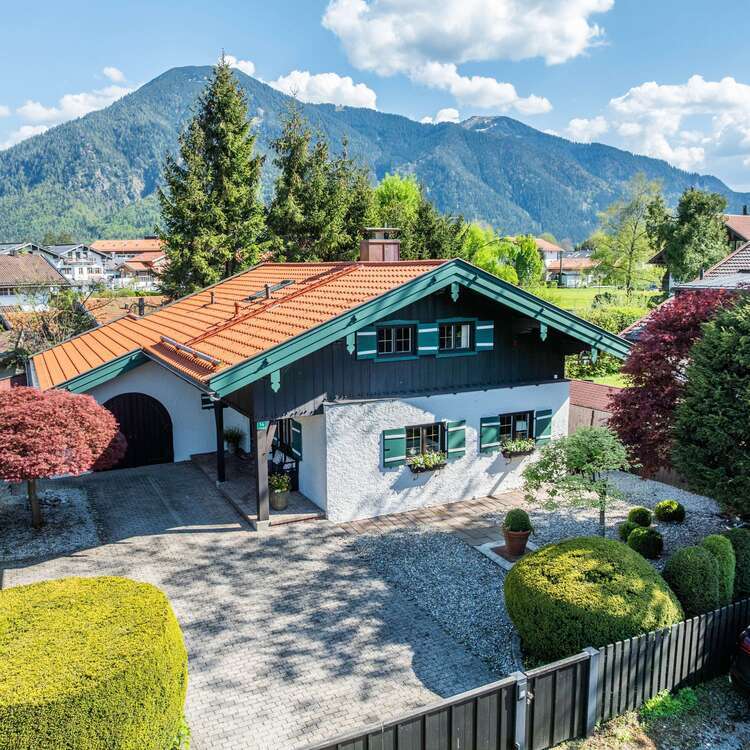 Haus zum Kaufen in Rottach-Egern 2.500.000 € 100 m²