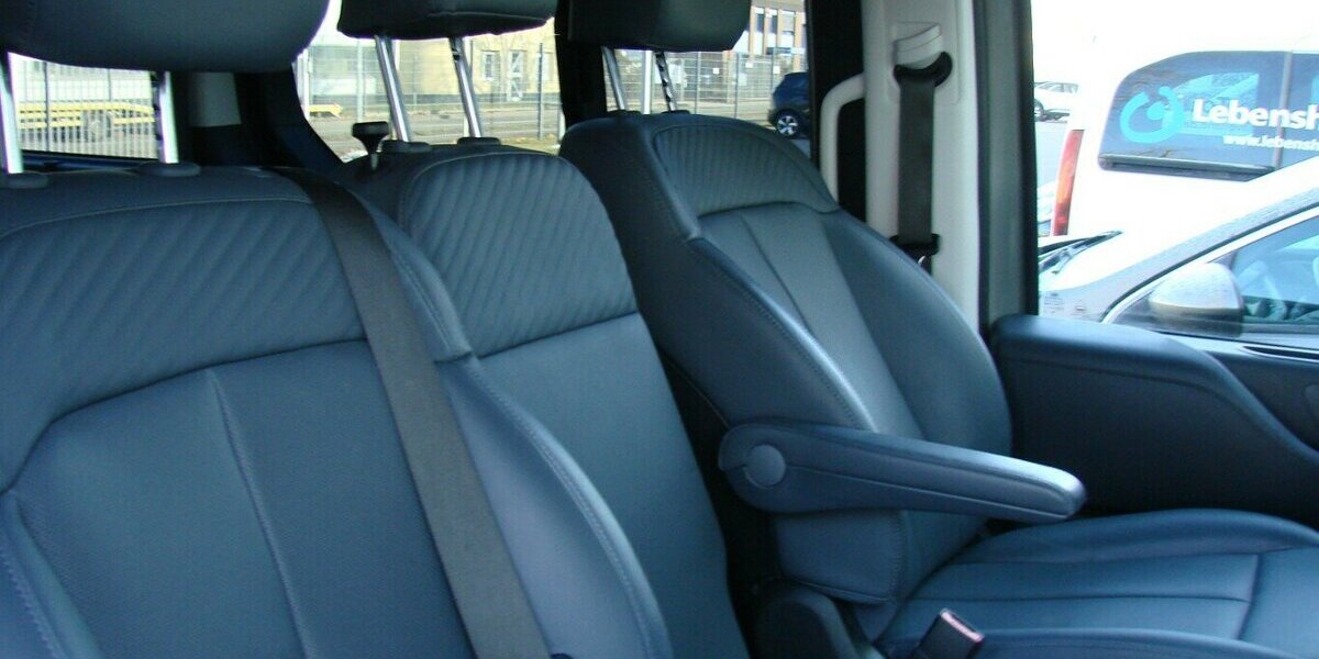 Hyundai Staria Prime 2.2CRDI 9-Sitzer ACC LED 24.308 km 36.980 &euro; Falkensee 14612