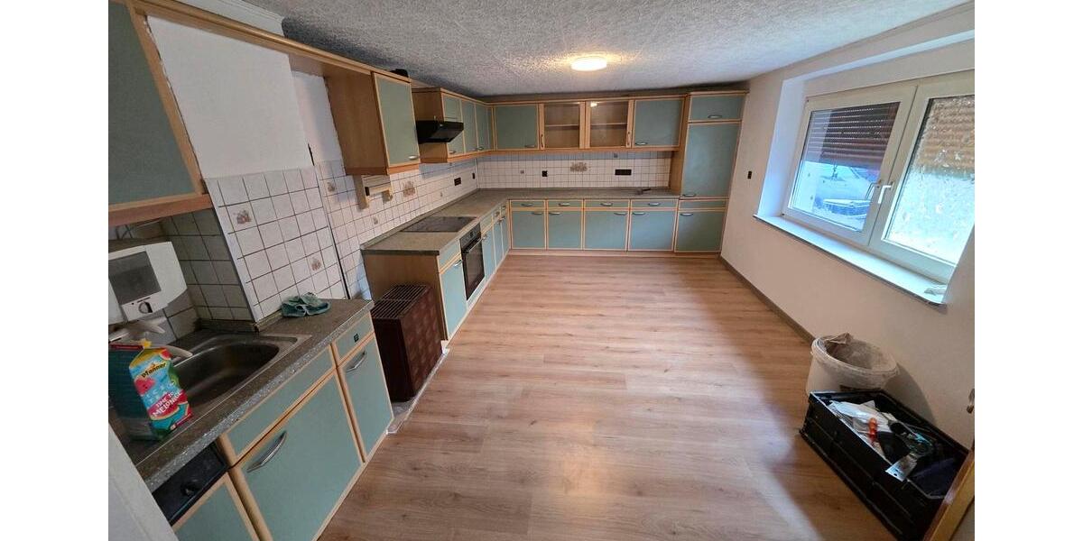 Reihenhaus Teuschnitz - 6 Zimmer, 145 m&sup2;, 920&euro; | Angebot:26113060
