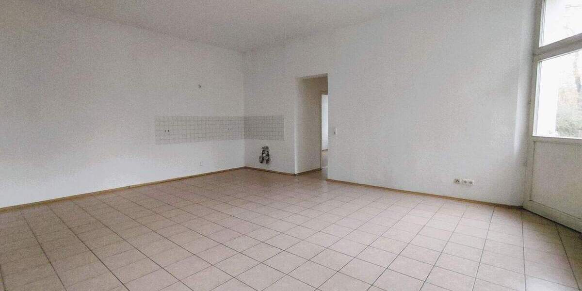 Etagenwohnung Bitterfeld Kraftwerksiedlung - 3 Zimmer, 74 m&sup2;, 73.500&euro; | Angebot:24812668