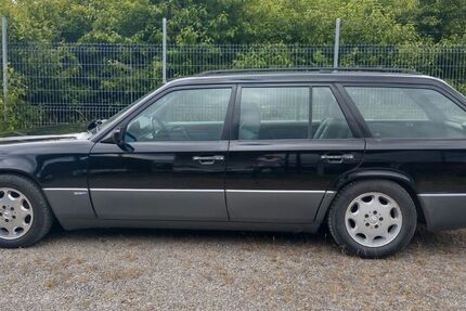 Mercedes E 220