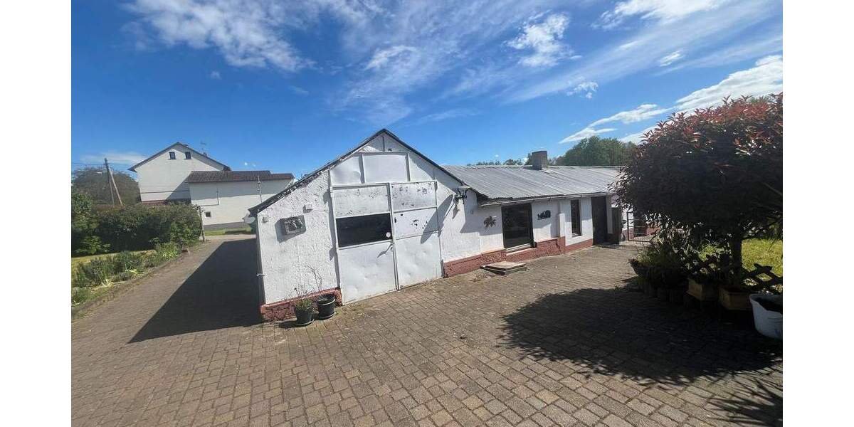 Einfamilienhaus Wiesbaden Biebrich - 1 Zimmer, 290 m&sup2;, 4.500&euro; | Angebot:25912529