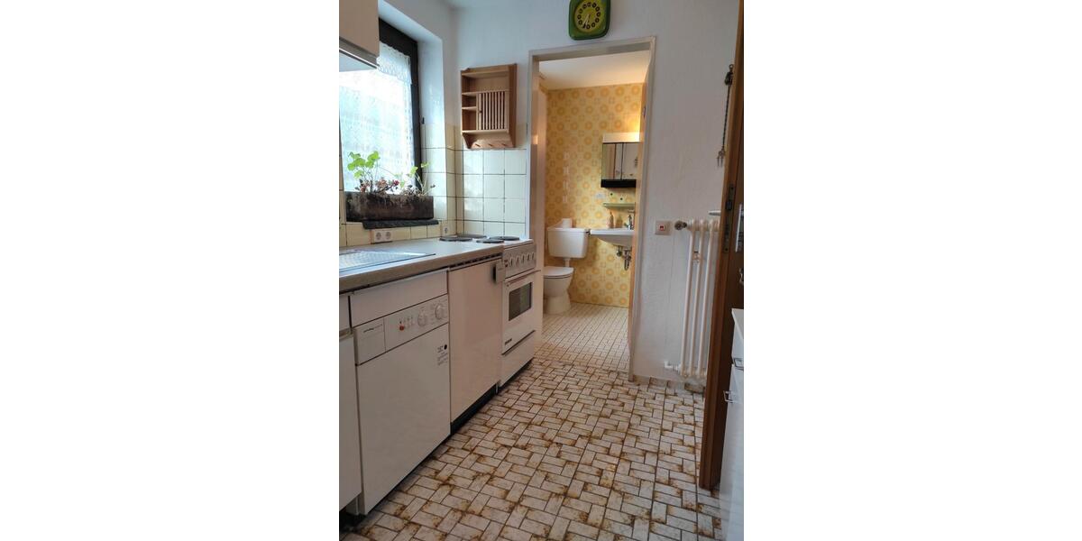 Einfamilienhaus Bad Wildbad - 8 Zimmer, 153 m&sup2;, 398.000&euro; | Angebot:26283390