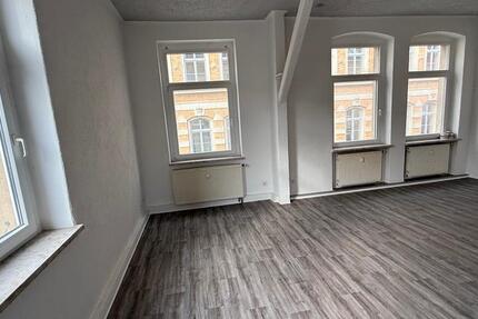 Wohnung Greiz - 4 Zimmer, 115 m&sup2;, 650&euro; | Angebot:25887625