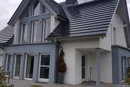 traumhaftes Einfamilienhaus mit Pool in BurgellernScheßlitz zimmer