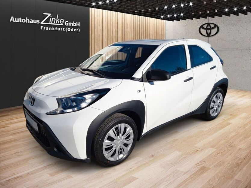 Aygo (X)