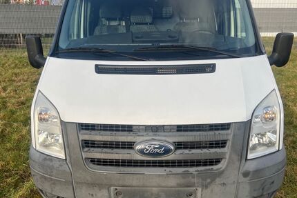 Ford Transit 147.000 km 5.950 &euro; Köln/Poll 51105