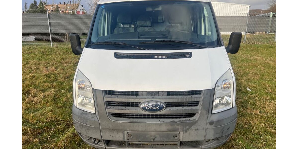 Ford Transit 147.000 km 5.950 &euro; Köln/Poll 51105