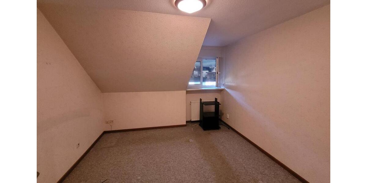 4-Zimmer Quattro-Haus mit Stellplatz in Bottrop-Eigen 4 zimmer