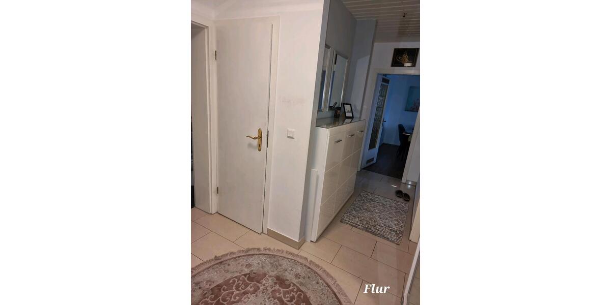 Etagenwohnung Remscheid Reinshagen - 4 Zimmer, 84 m&sup2;, 195.000&euro; | Angebot:24980634