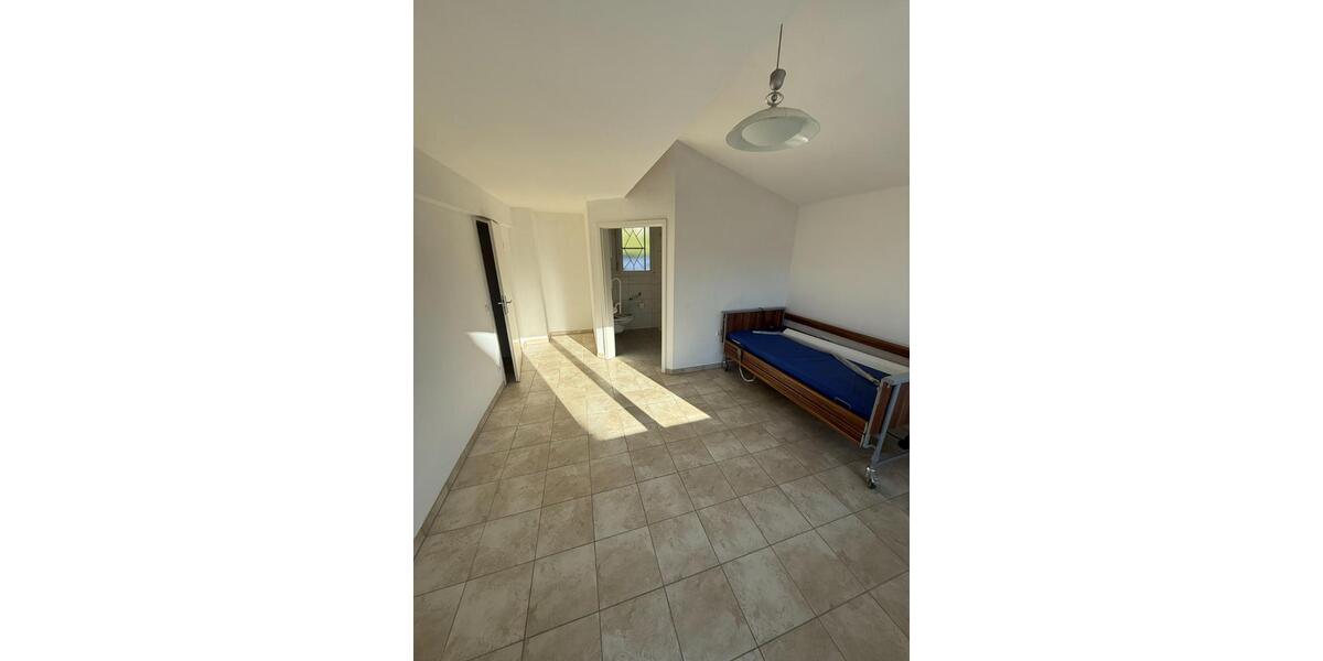 Barrierefreie Wohnung mit Garten & Stellplatz in Steinenberg 3 zimmer