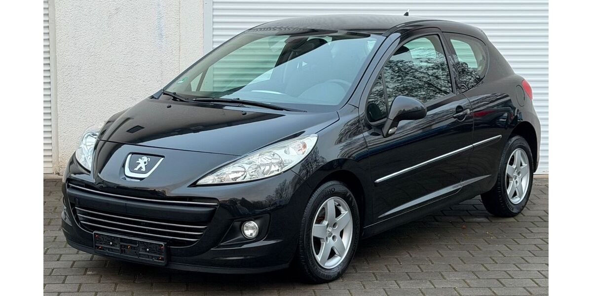 Peugeot 207 169.000 km 2.699 &euro; Völklingen 66333