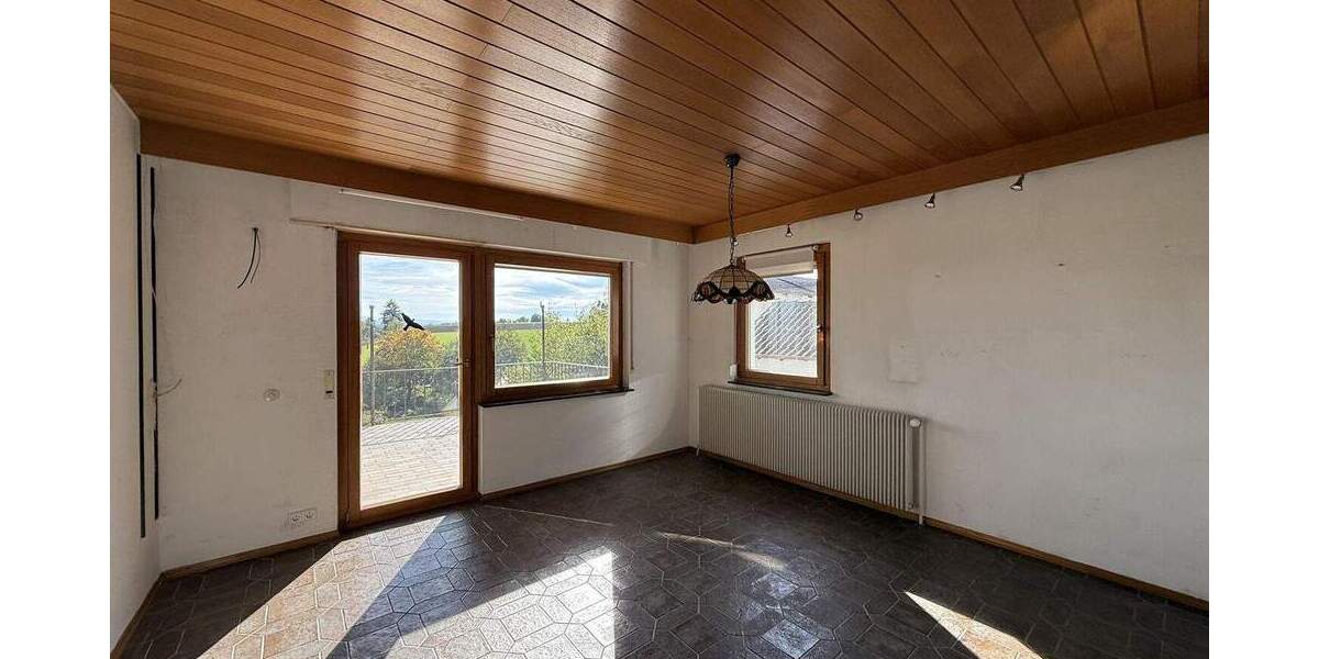 Ihr Zuhause im Grünen: Großes Grundstück, Ruhe & Weitblick in Tübingen-Pfrondorf! 8 zimmer
