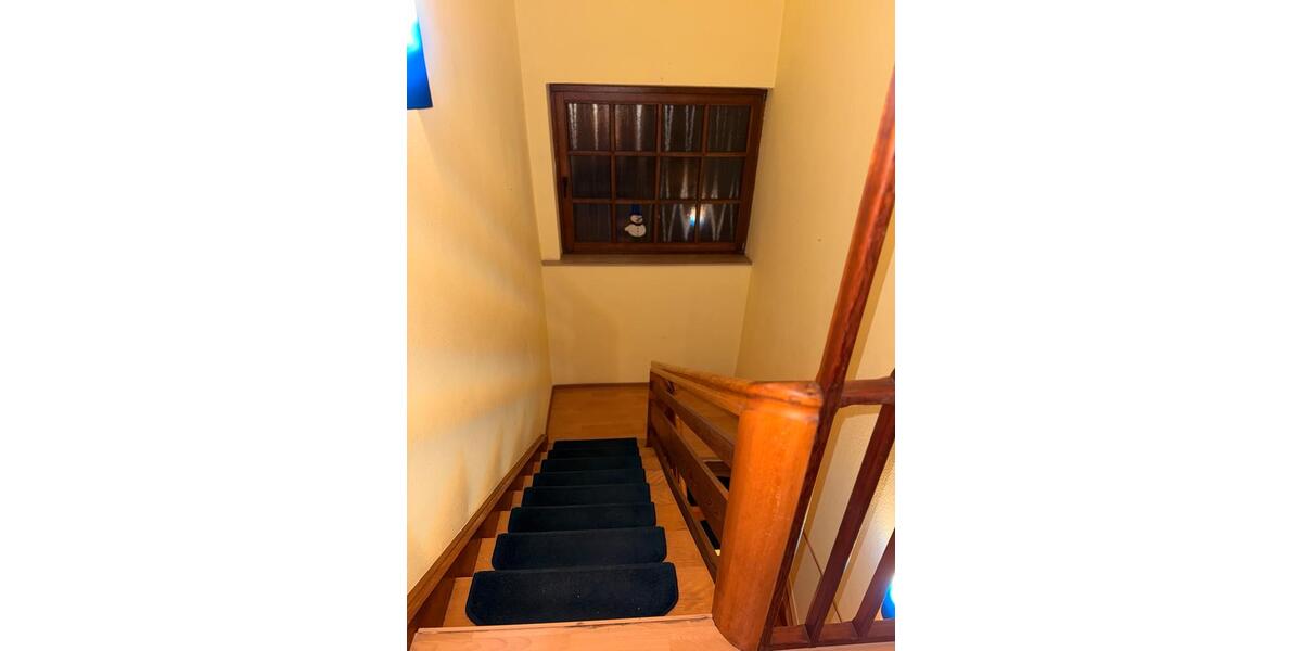 Reihenhaus Sulzbach (Saar) - 5 Zimmer, 120 m&sup2;, 1.250&euro; | Angebot:26044741