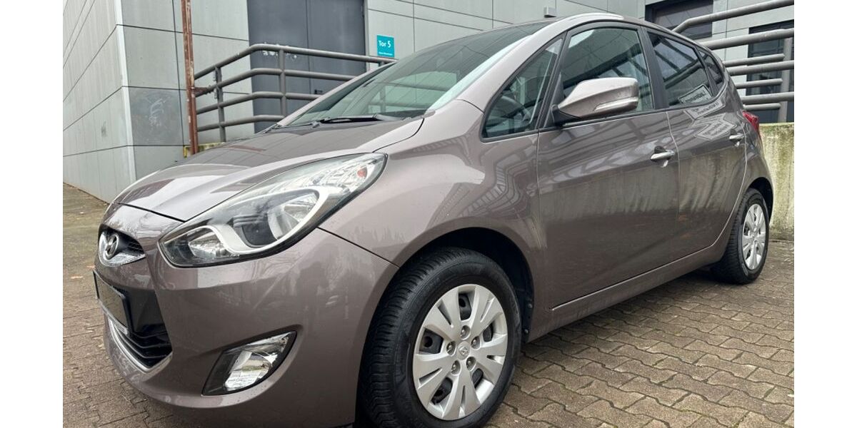 Hyundai ix20 31.492 km 8.980 € Berlin 13353
