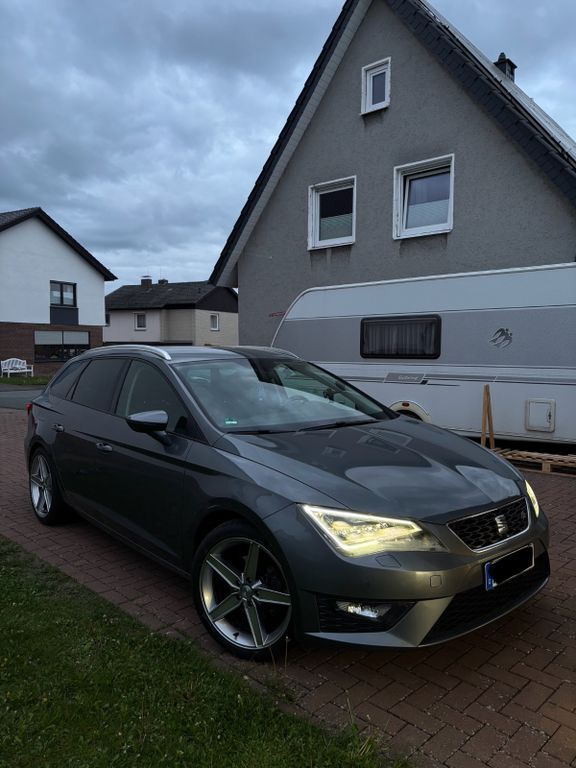 Seat Leon 140.000 km 11.000 € warburg 34414