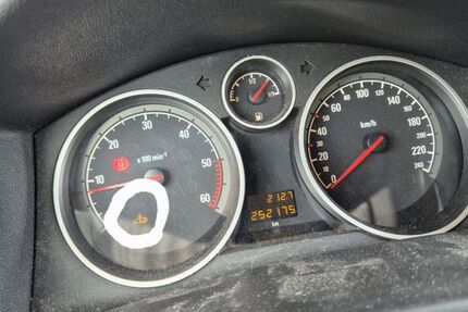 Opel Astra 252.000 km 1.200 &euro; Dietzenbach 63128