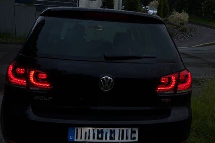 VW Golf 151.658 km 7.600 &euro; Neuenrade 58809