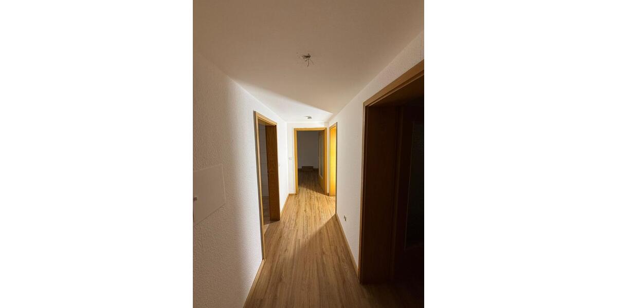 Etagenwohnung Oberhaid - 2 Zimmer, 63 m&sup2;, 430&euro; | Angebot:26649881
