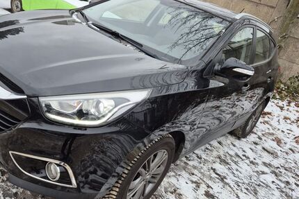 Hyundai ix35 76.400 km 9.000 &euro; Berlin 13055