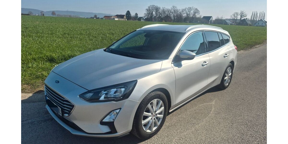 Ford Focus 111.000 km 11.700 &euro; Bad Oeynhausen 32549