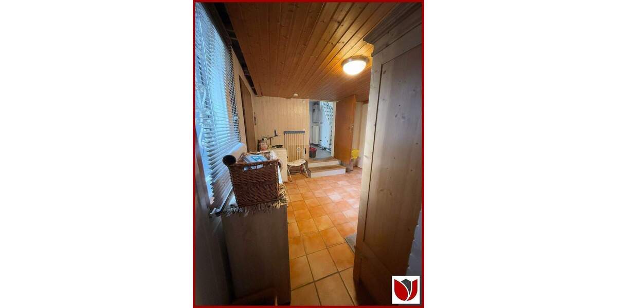 Einfamilienhaus Leichlingen - 8 Zimmer, 113 m&sup2;, 200.000&euro; | Angebot:24777831