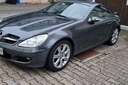 Mercedes-Benz SLK 350 156.546 km 12.500 &euro; Steinenbronn 71144