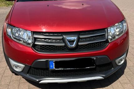 Dacia Sandero 34.700 km 8.300 &euro; Brücken 66904