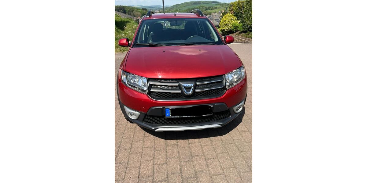 Dacia Sandero 34.700 km 8.300 &euro; Brücken 66904