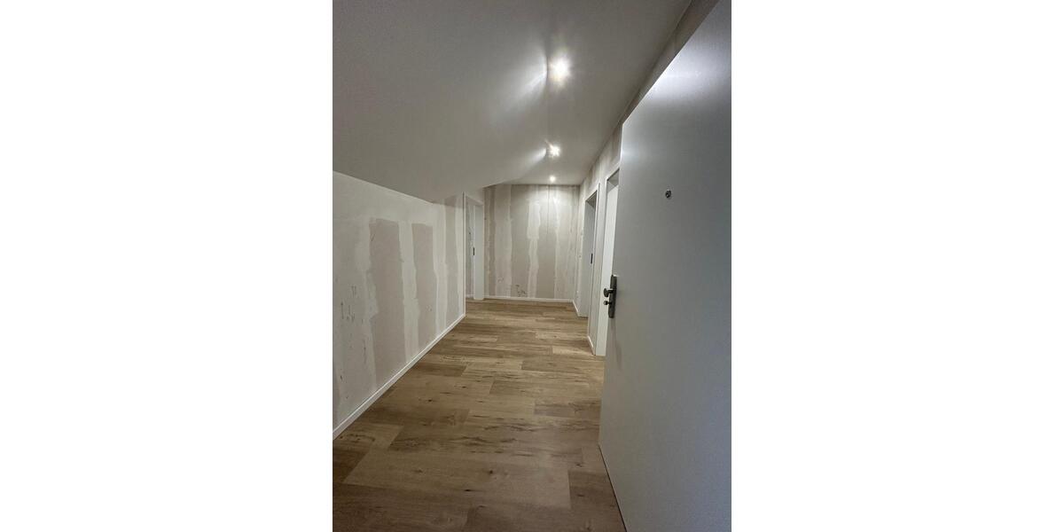 Dachgeschoßwohnung Rhede - 3 Zimmer, 108 m&sup2;, 1.249&euro; | Angebot:26677994