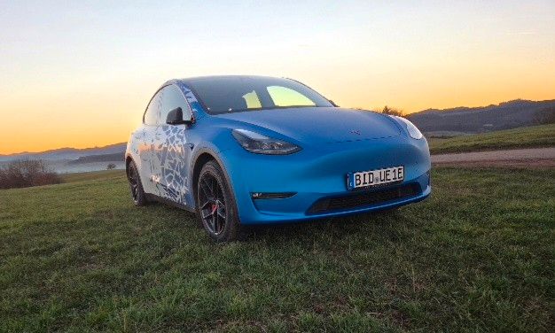 Tesla Model Y 29.732 km 49.990 &euro; Münchhausen 35117