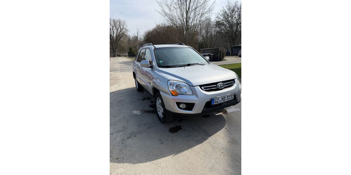 Kia Sportage 122.000 km 4.500 &euro; Günzburg 89312