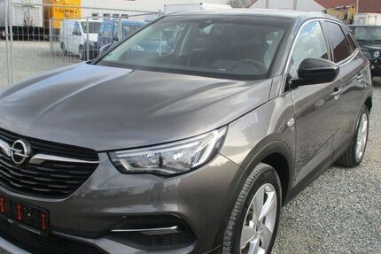 Opel Grandland (X) 184.000 km 8.999 &euro; Nürnberg 90431