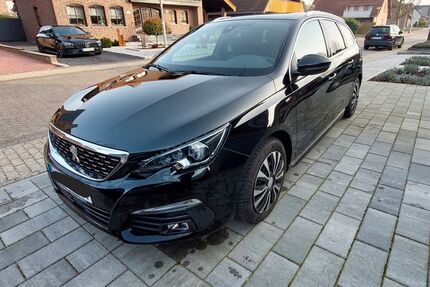 Peugeot 308 49.500 km 16.500 &euro; Waldfeucht 52525