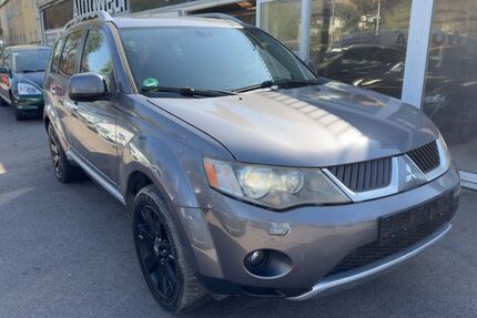 Mitsubishi Outlander 196.000 km 3.490 &euro; Berlin 12349