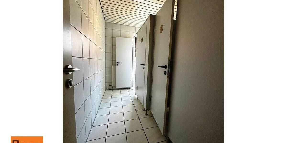 Gewerbeobjekt Villingen-Schwenningen Villingen - 8 Zimmer, 286 m&sup2;, 2.300&euro; | Angebot:25771332